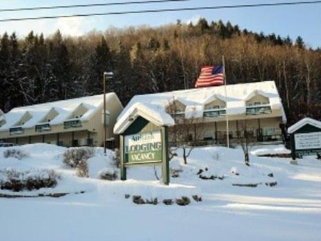 Attitash Motel & Suites Бартлетт Экстерьер фото